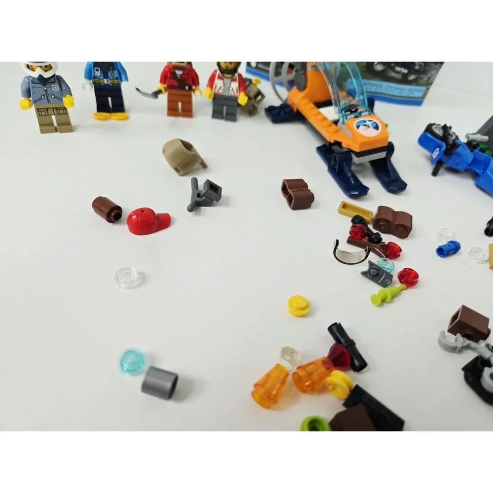 Lego City Off Road Chase 60170 lot‎